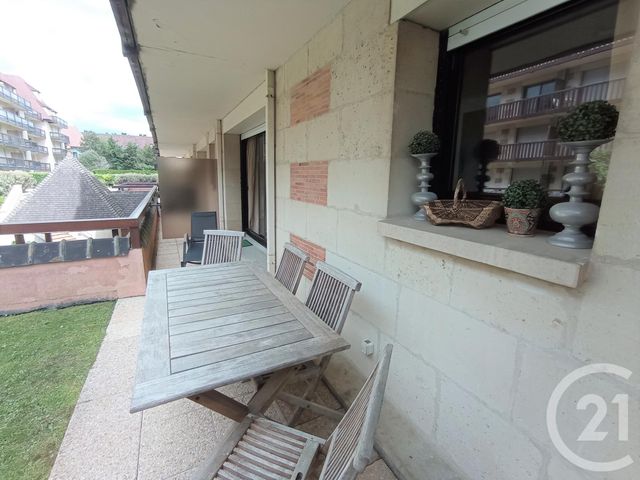 Afficher la photo en grand Appartement T1 à vendre - 1 pièce - 32,81 m2 - DEAUVILLE - 14 - BASSE-NORMANDIE
