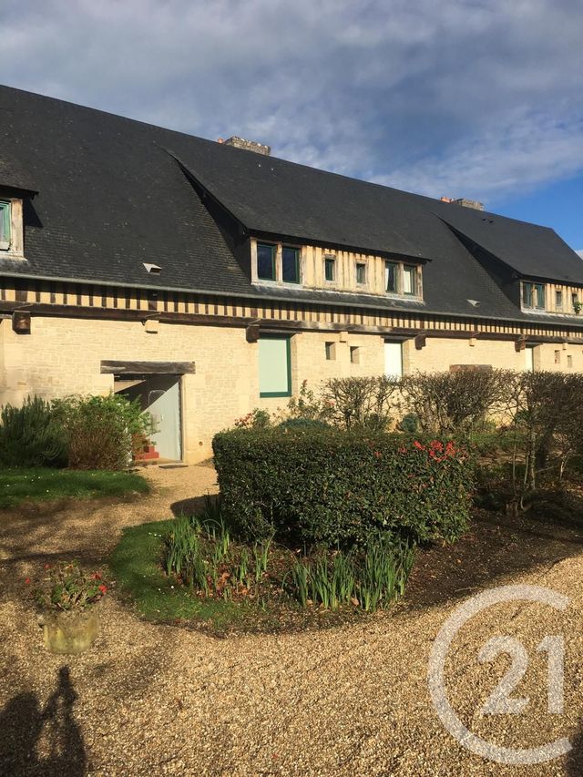 Afficher la photo en grand Appartement F2 à vendre - 2 pièces - 51 m2 - TOURGEVILLE - 14 - BASSE-NORMANDIE