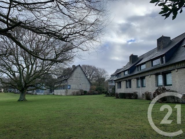 Afficher la photo en grand Appartement F2 à vendre - 2 pièces - 51 m2 - TOURGEVILLE - 14 - BASSE-NORMANDIE