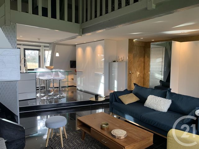 Afficher la photo en grand Appartement F2 à vendre - 2 pièces - 51 m2 - TOURGEVILLE - 14 - BASSE-NORMANDIE