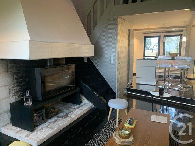 Afficher la photo en grand Appartement F2 à vendre - 2 pièces - 51 m2 - TOURGEVILLE - 14 - BASSE-NORMANDIE