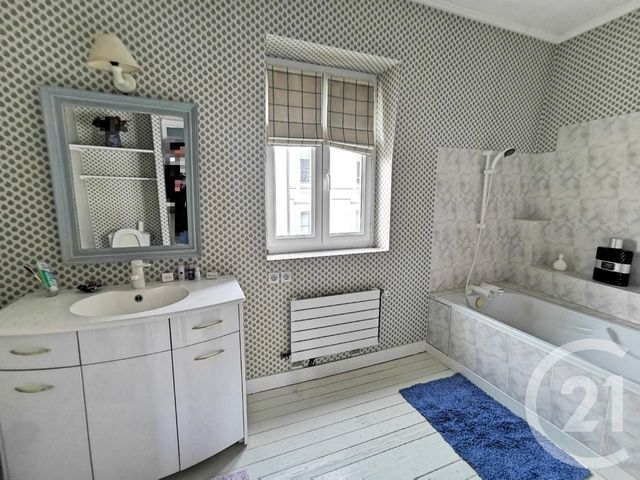 Afficher la photo en grand Maison à vendre - 5 pièces - 100 m2 - DEAUVILLE - 14 - BASSE-NORMANDIE