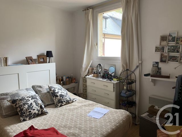 Afficher la photo en grand Appartement F3 à vendre - 3 pièces - 61,17 m2 - TROUVILLE SUR MER - 14 - BASSE-NORMANDIE