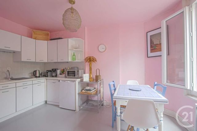 Afficher la photo en grand Maison à vendre - 5 pièces - 89 m2 - DEAUVILLE - 14 - BASSE-NORMANDIE