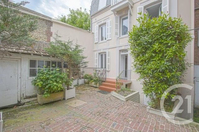Afficher la photo en grand Maison à vendre - 5 pièces - 89 m2 - DEAUVILLE - 14 - BASSE-NORMANDIE