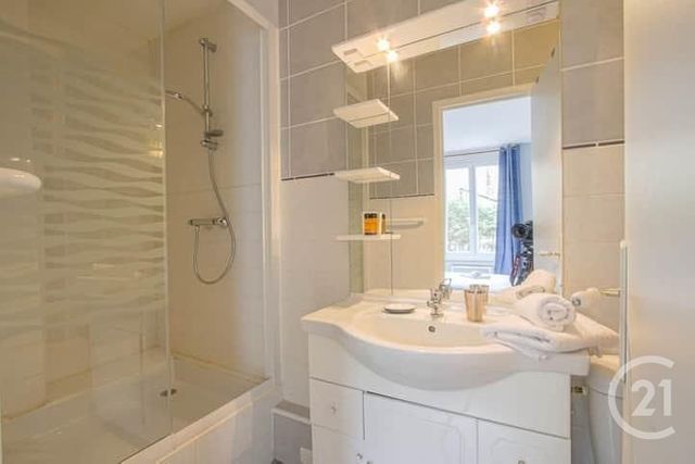 Afficher la photo en grand Maison à vendre - 5 pièces - 89 m2 - DEAUVILLE - 14 - BASSE-NORMANDIE
