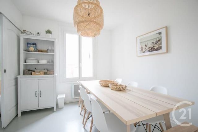 Afficher la photo en grand Maison à vendre - 5 pièces - 89 m2 - DEAUVILLE - 14 - BASSE-NORMANDIE