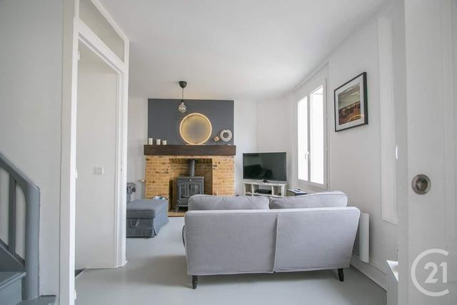 Afficher la photo en grand Maison à vendre - 5 pièces - 89 m2 - DEAUVILLE - 14 - BASSE-NORMANDIE
