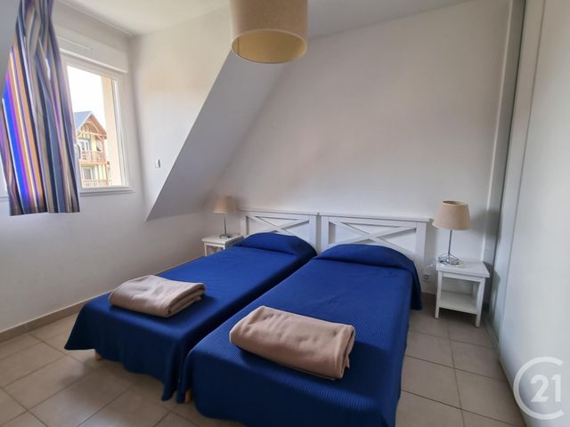 Afficher la photo en grand Appartement F2 à vendre - 2 pièces - 39 m2 - ST ARNOULT - 14 - BASSE-NORMANDIE