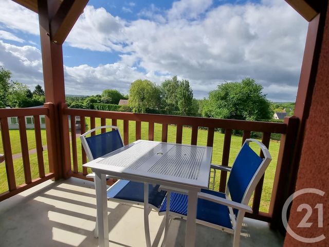 Afficher la photo en grand Appartement F2 à vendre - 2 pièces - 39 m2 - ST ARNOULT - 14 - BASSE-NORMANDIE