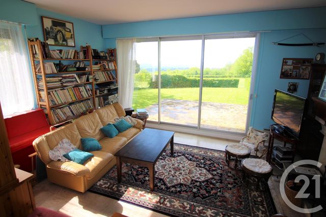 Afficher la photo en grand Appartement F2 à vendre - 2 pièces - 47,80 m2 - TOURGEVILLE - 14 - BASSE-NORMANDIE