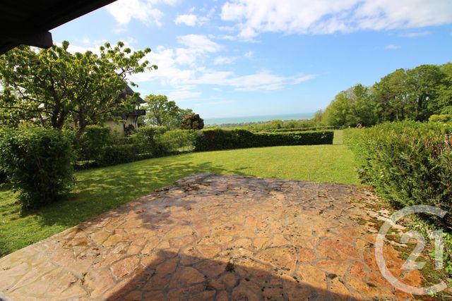 Afficher la photo en grand Appartement F2 à vendre - 2 pièces - 47,80 m2 - TOURGEVILLE - 14 - BASSE-NORMANDIE
