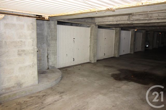Afficher la photo en grand Appartement F2 à vendre - 2 pièces - 47,80 m2 - TOURGEVILLE - 14 - BASSE-NORMANDIE