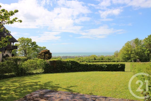 Afficher la photo en grand Appartement F2 à vendre - 2 pièces - 47,80 m2 - TOURGEVILLE - 14 - BASSE-NORMANDIE