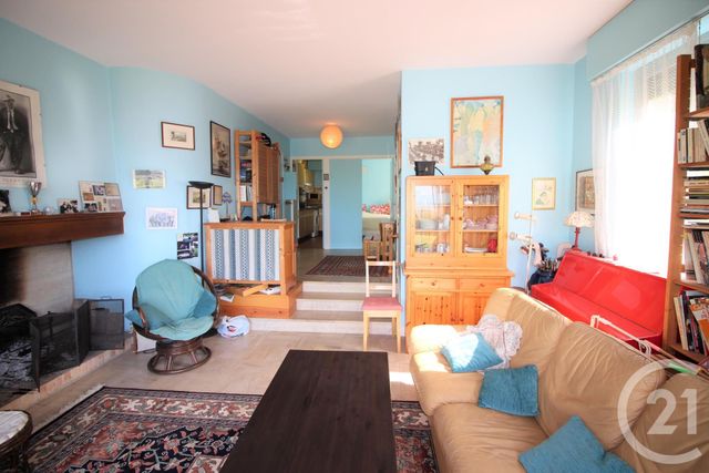 Afficher la photo en grand Appartement F2 à vendre - 2 pièces - 47,80 m2 - TOURGEVILLE - 14 - BASSE-NORMANDIE