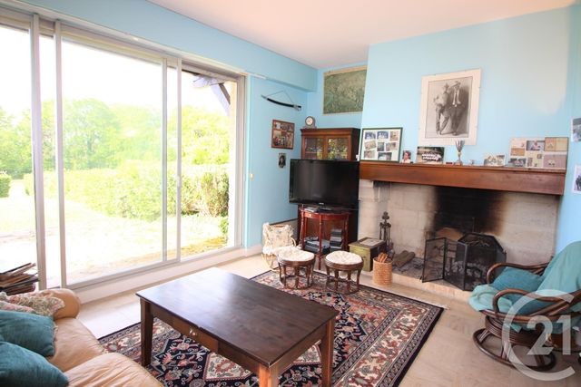 Afficher la photo en grand Appartement F2 à vendre - 2 pièces - 47,80 m2 - TOURGEVILLE - 14 - BASSE-NORMANDIE