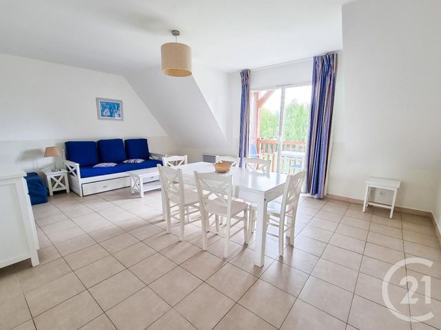 Afficher la photo en grand Appartement F3 à vendre - 3 pièces - 54 m2 - ST ARNOULT - 14 - BASSE-NORMANDIE