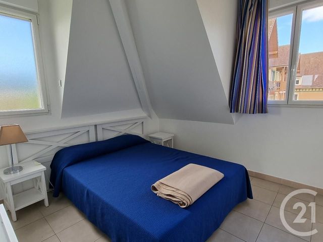 Afficher la photo en grand Appartement F3 à vendre - 3 pièces - 54 m2 - ST ARNOULT - 14 - BASSE-NORMANDIE
