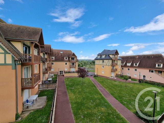 Afficher la photo en grand Appartement F3 à vendre - 3 pièces - 54 m2 - ST ARNOULT - 14 - BASSE-NORMANDIE