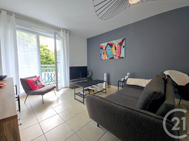 Appartement F3 &agrave; vendre - 3 pi&egrave;ces - 54,45 m2 - Touques - 14 - BASSE-NORMANDIE