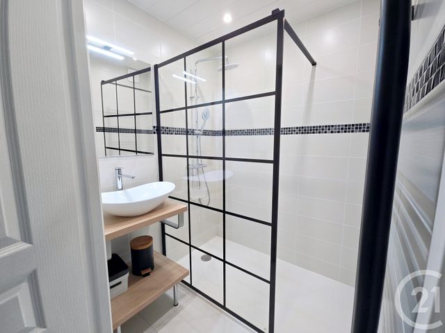 Appartement F3 &agrave; vendre - 3 pi&egrave;ces - 54,45 m2 - Touques - 14 - BASSE-NORMANDIE