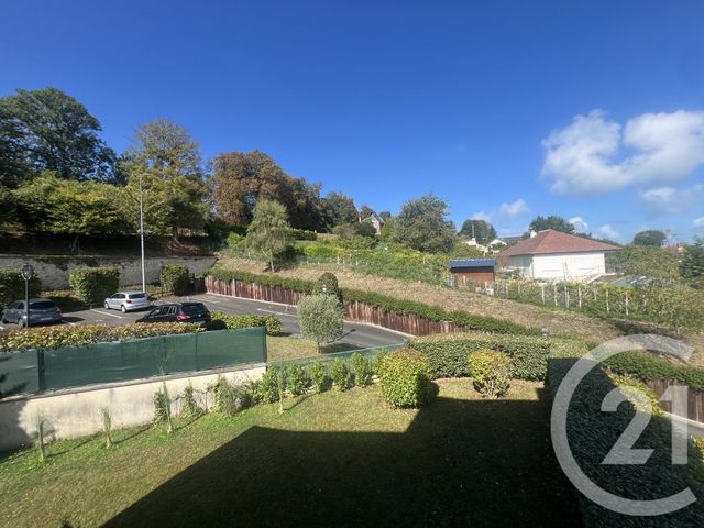 Afficher la photo en grand Appartement F3 à vendre - 3 pièces - 69,53 m2 - Deauville - 14 - BASSE-NORMANDIE