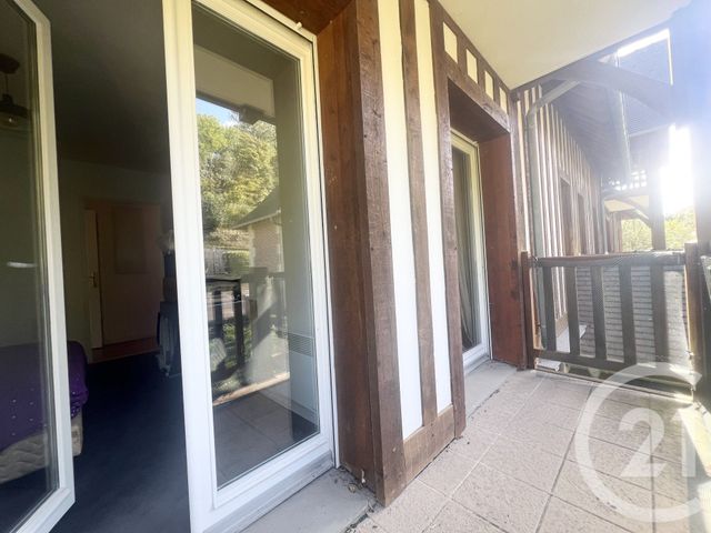 Afficher la photo en grand Appartement F3 à vendre - 3 pièces - 69,53 m2 - Deauville - 14 - BASSE-NORMANDIE