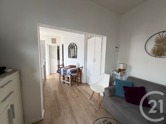 Afficher la photo en grand Maison à vendre - 3 pièces - 25 m2 - Deauville - 14 - BASSE-NORMANDIE