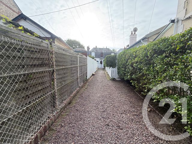 Afficher la photo en grand Maison à vendre - 3 pièces - 25 m2 - Deauville - 14 - BASSE-NORMANDIE