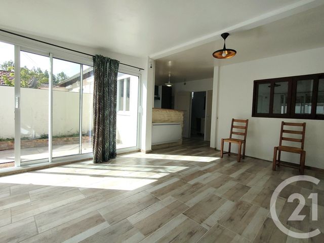 Maison à vendre - 2 pièces - 37 m2 - Deauville - 14 - BASSE-NORMANDIE