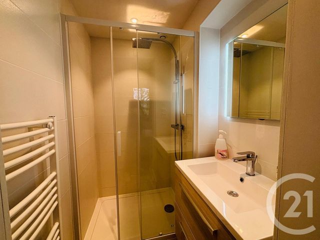 Maison à vendre - 6 pièces - 152 m2 - Equemauville - 14 - BASSE-NORMANDIE