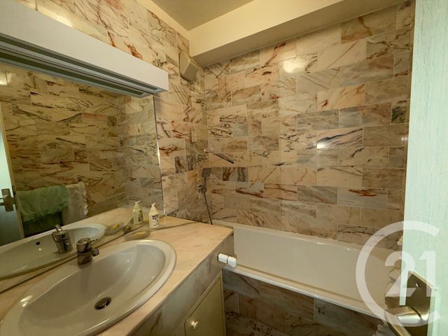 Appartement F3 &agrave; vendre - 3 pi&egrave;ces - 79,43 m2 - Tourgeville - 14 - BASSE-NORMANDIE