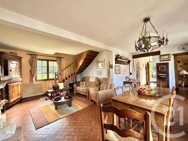 Maison &agrave; vendre - 6 pi&egrave;ces - 113 m2 - Touques - 14 - BASSE-NORMANDIE