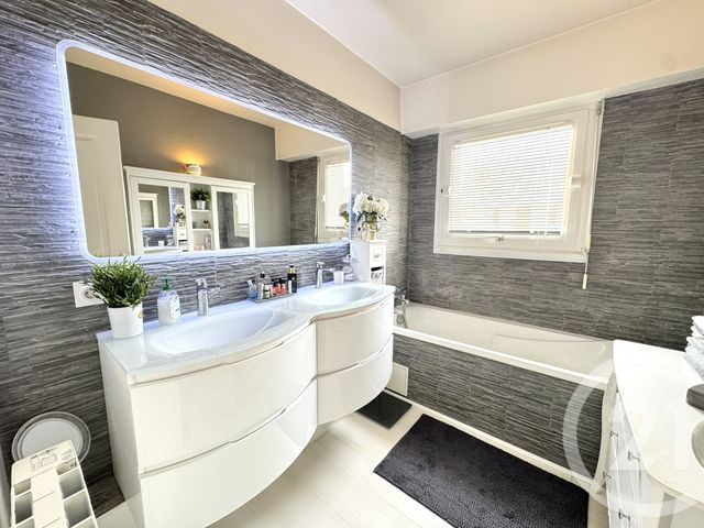 Appartement F3 &agrave; vendre - 3 pi&egrave;ces - 70,30 m2 - Benerville Sur Mer - 14 - BASSE-NORMANDIE