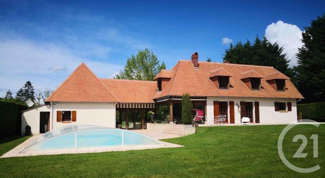 Maison à vendre - 11 pièces - 252 m2 - Pont L Eveque - 14 - BASSE-NORMANDIE
