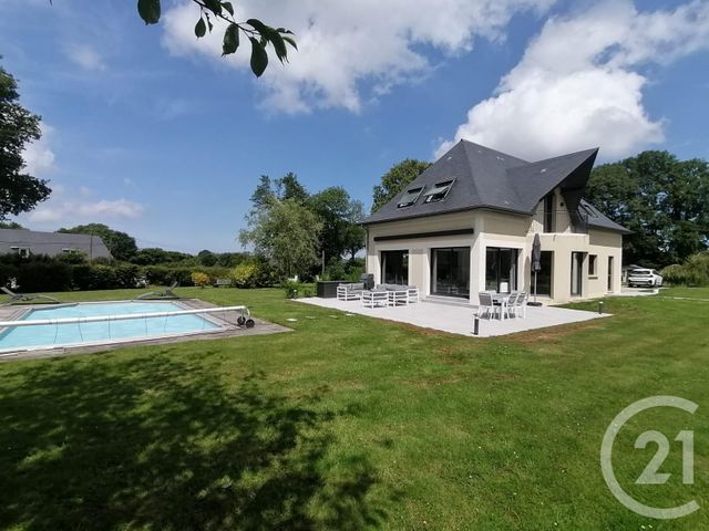 Maison à vendre - 7 pièces - 175 m2 - Fourneville - 14 - BASSE-NORMANDIE