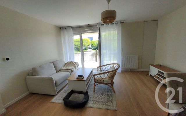 Afficher la photo en grand Appartement F2 à vendre - 2 pièces - 50 m2 - Pont L Eveque - 14 - BASSE-NORMANDIE