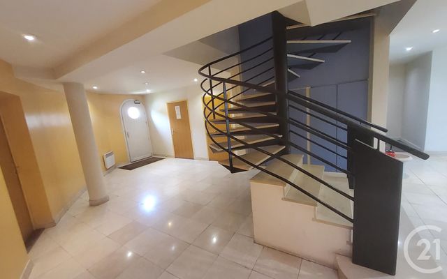 Appartement F4 à vendre - 4 pièces - 85 m2 - Pont L Eveque - 14 - BASSE-NORMANDIE